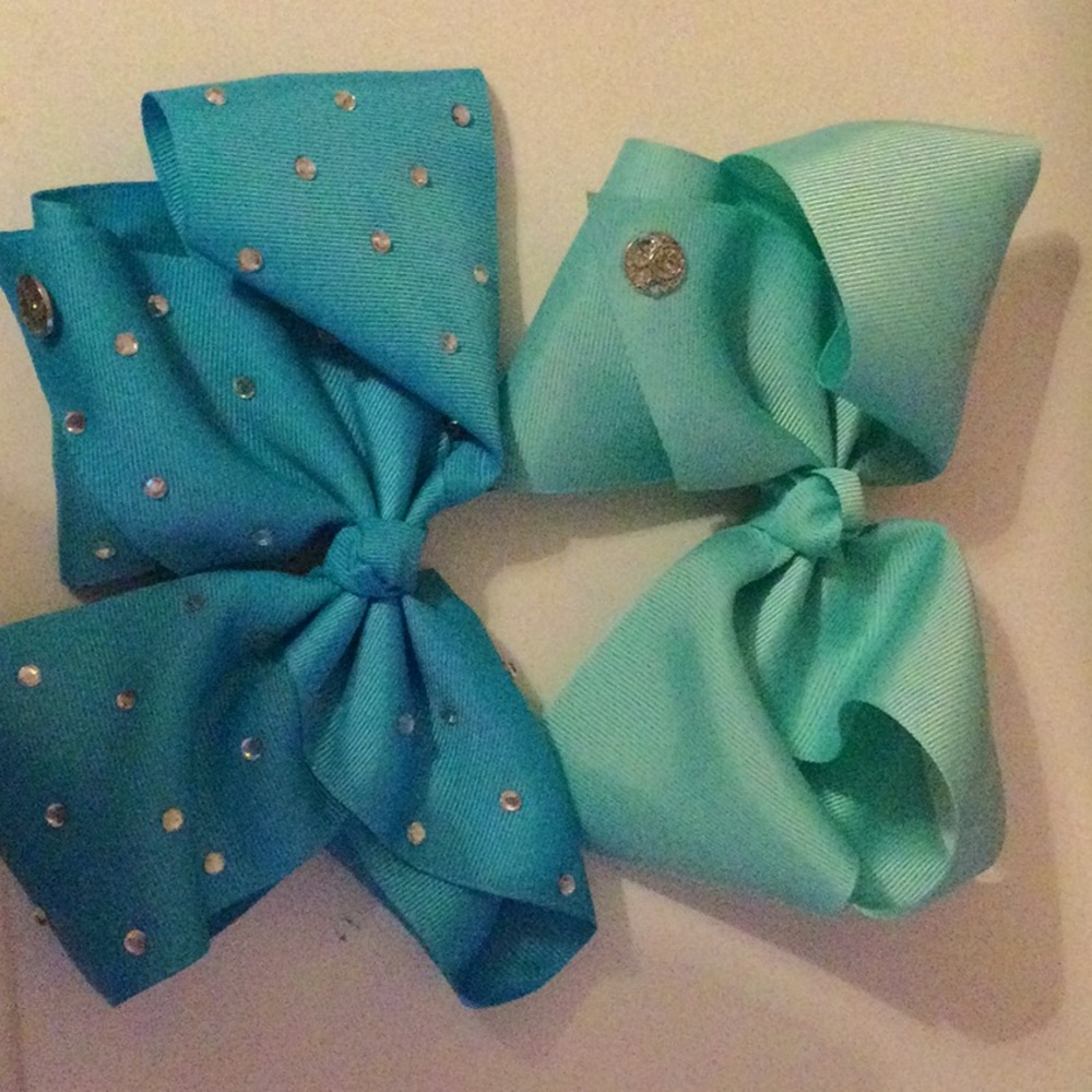 Blue and Green jojo  siwa bows